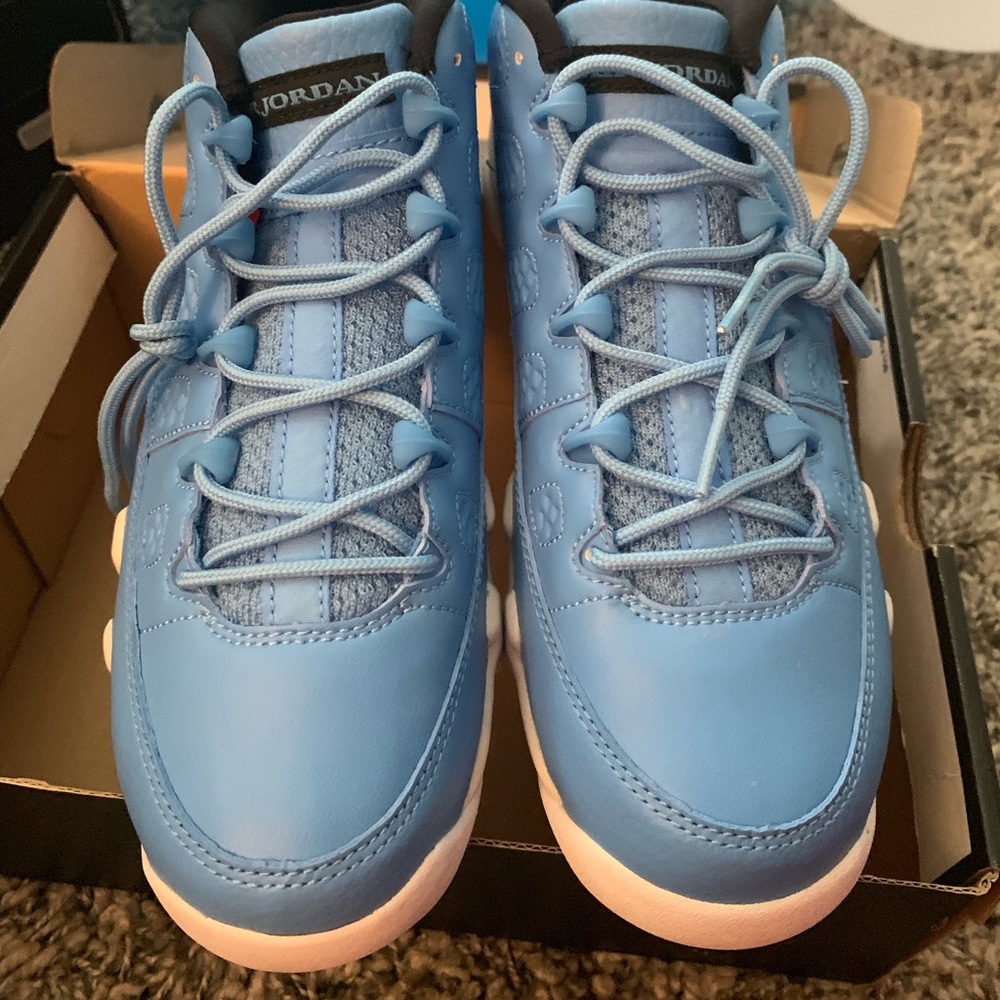Retro low 9  brand new